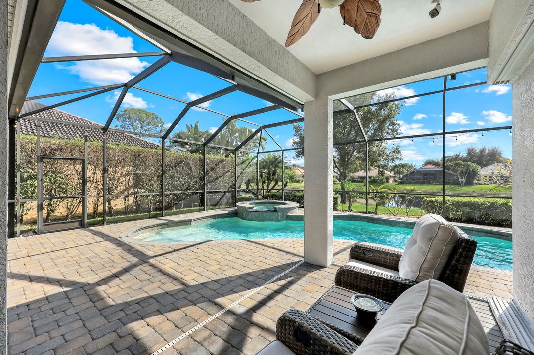 6374 Old Mahogany Ct, Naples, FL 34109