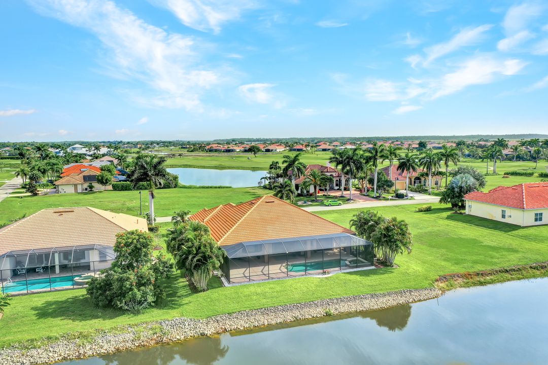 18493 Royal Hammock Blvd, Naples, FL 34114