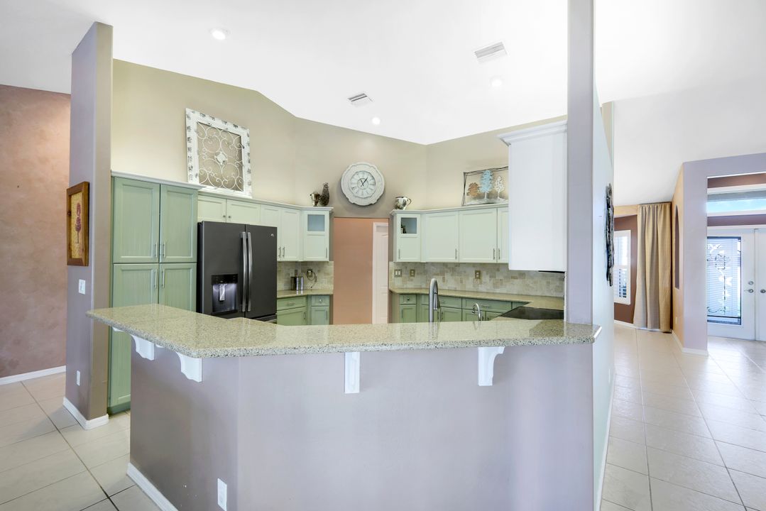 207 Plainfield St, Lehigh Acres, FL 33936