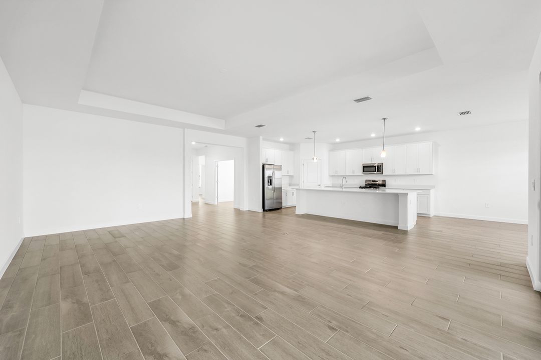 19100 Hanley Blvd, Estero, FL 33928