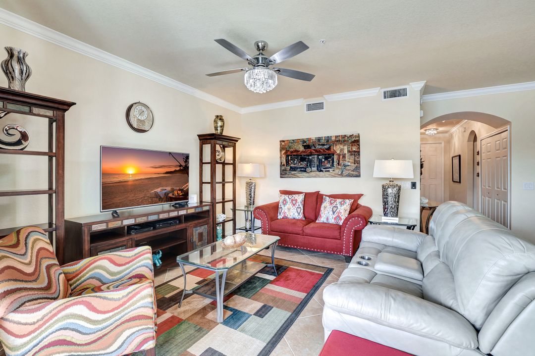 9554 Trevi Ct #4726, Naples, FL 34113