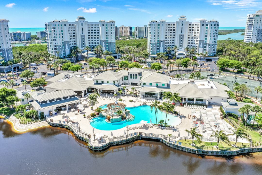 315 Dunes Blvd #1105, Naples, FL 34110