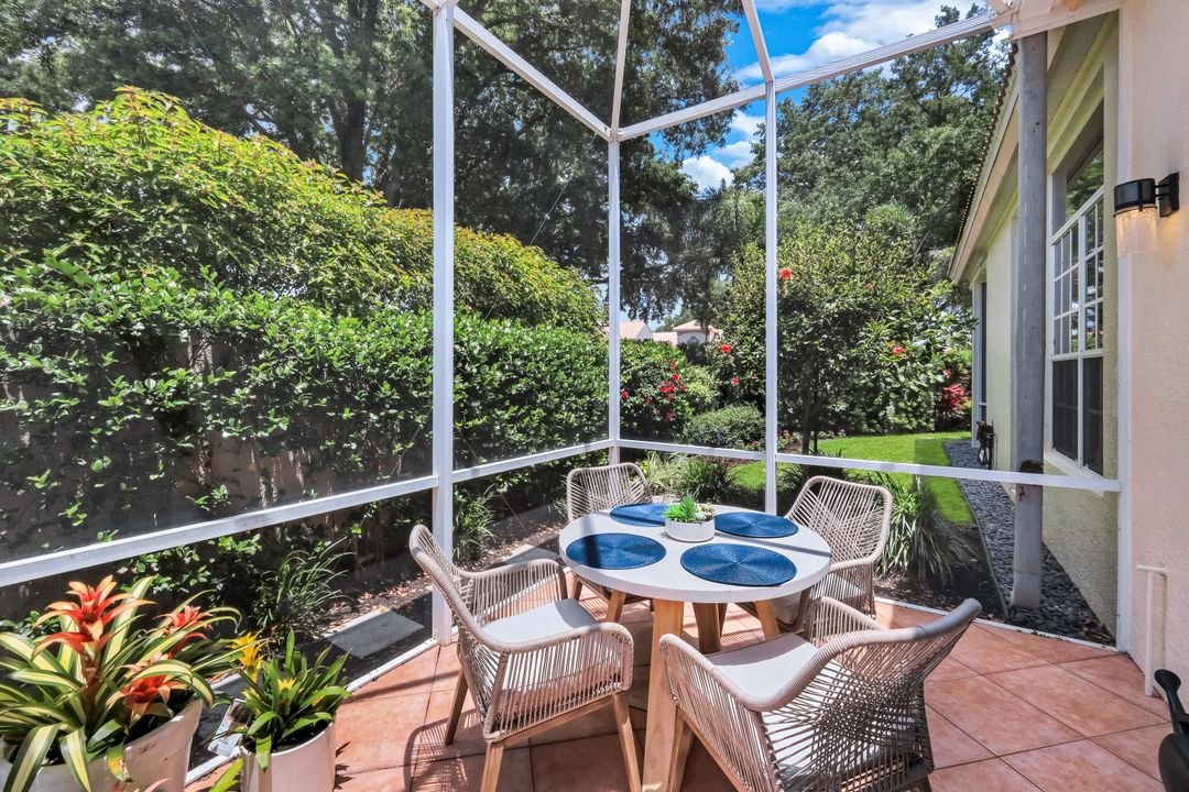 155 San Rafael Ln, Naples, FL 34119