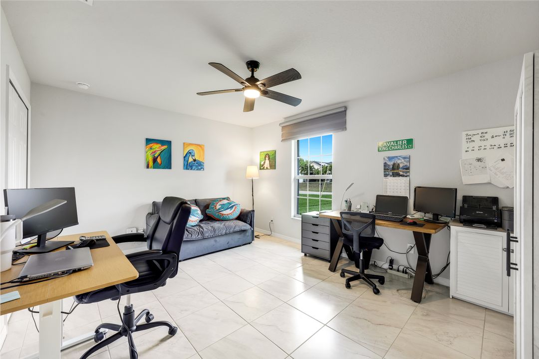 2118 SW 12th Terrace, Cape Coral, FL 33991