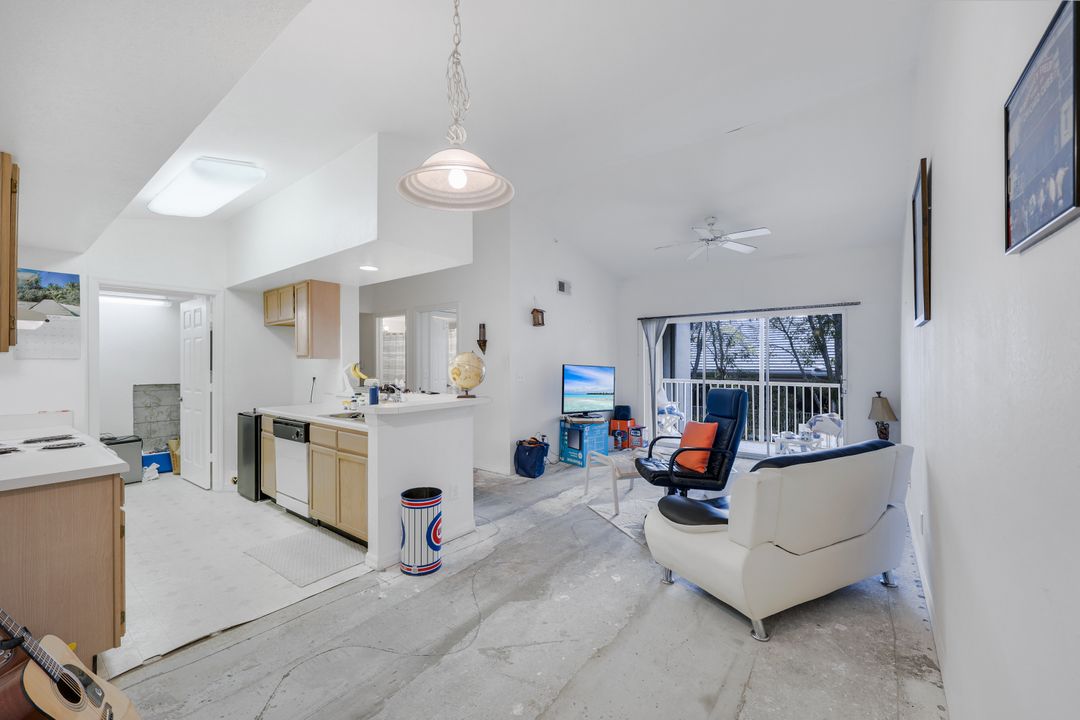 4645 St Croix Ln #1335, Naples, FL 34109