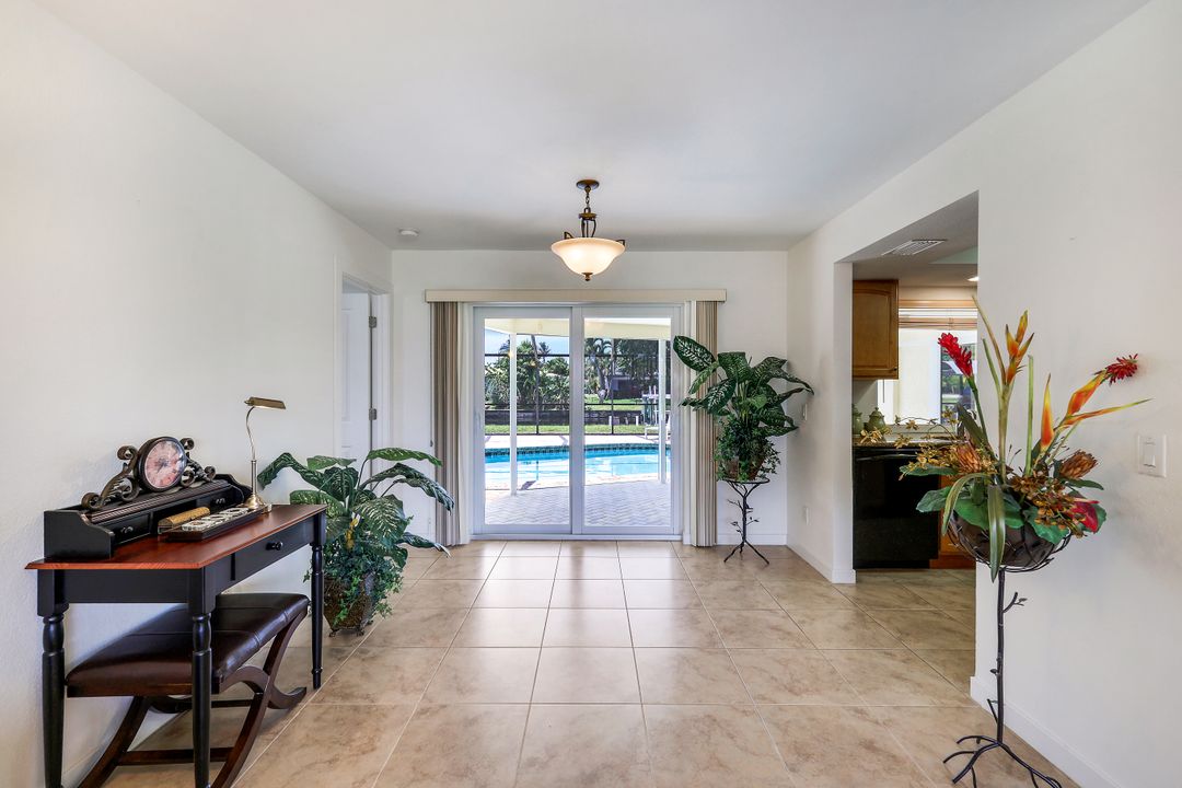 1444 Willshire Ct, Cape Coral, FL 33904