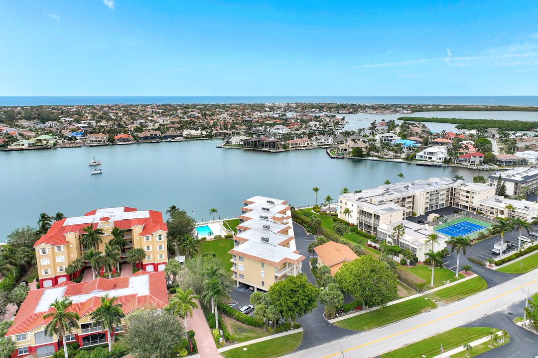 816 W Elkcam Cir #301, Marco Island, FL 34145