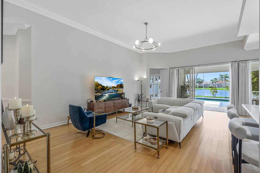 3701 Whidbey Way, Naples, FL 34119