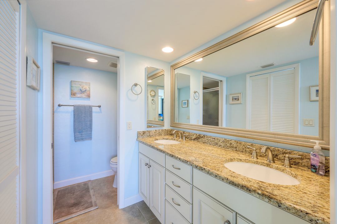 7119 Lakeridge View Court #Unit 303, Fort Myers, FL 33907