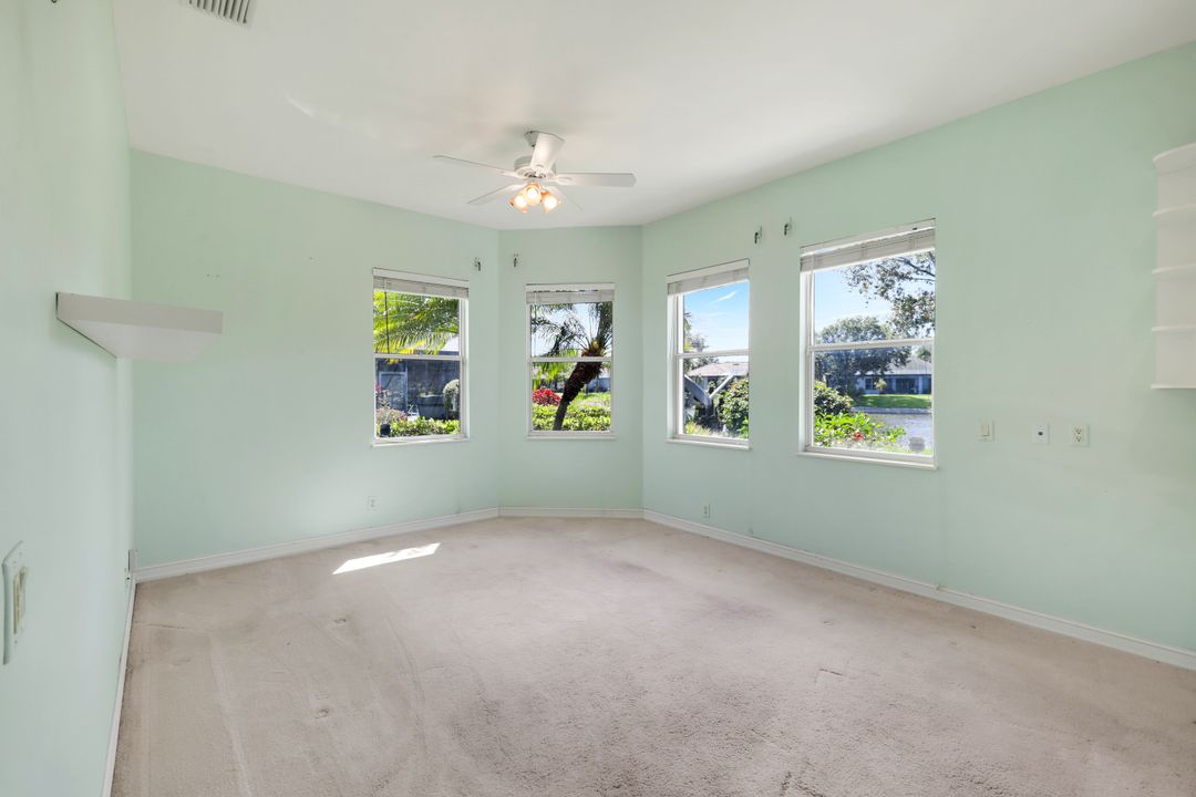 12570 Walden Run Dr, Fort Myers, FL 33913