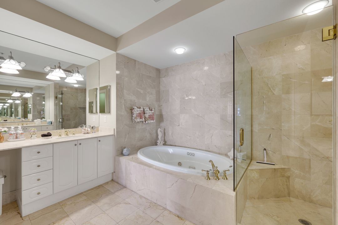 760 N Collier Blvd #206, Marco Island, FL 34145