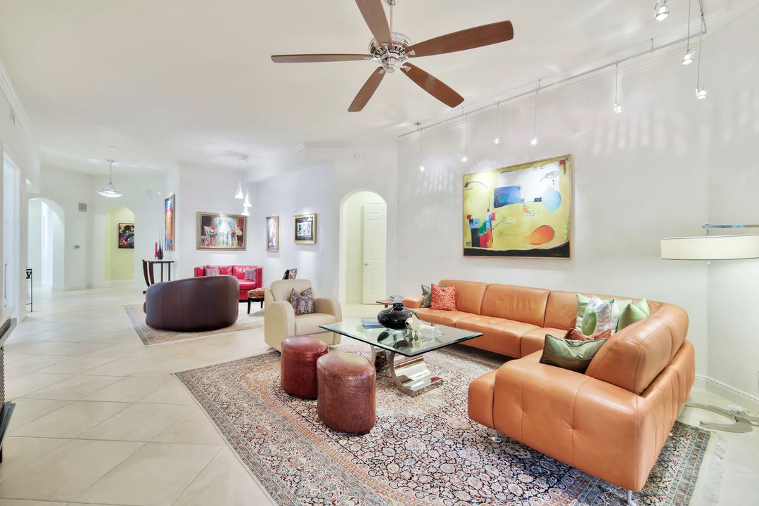 6501 Crown Colony Pl #102, Naples, FL 34108