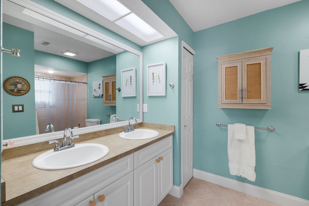 3320 SW 6th Ave, Cape Coral, FL 33914