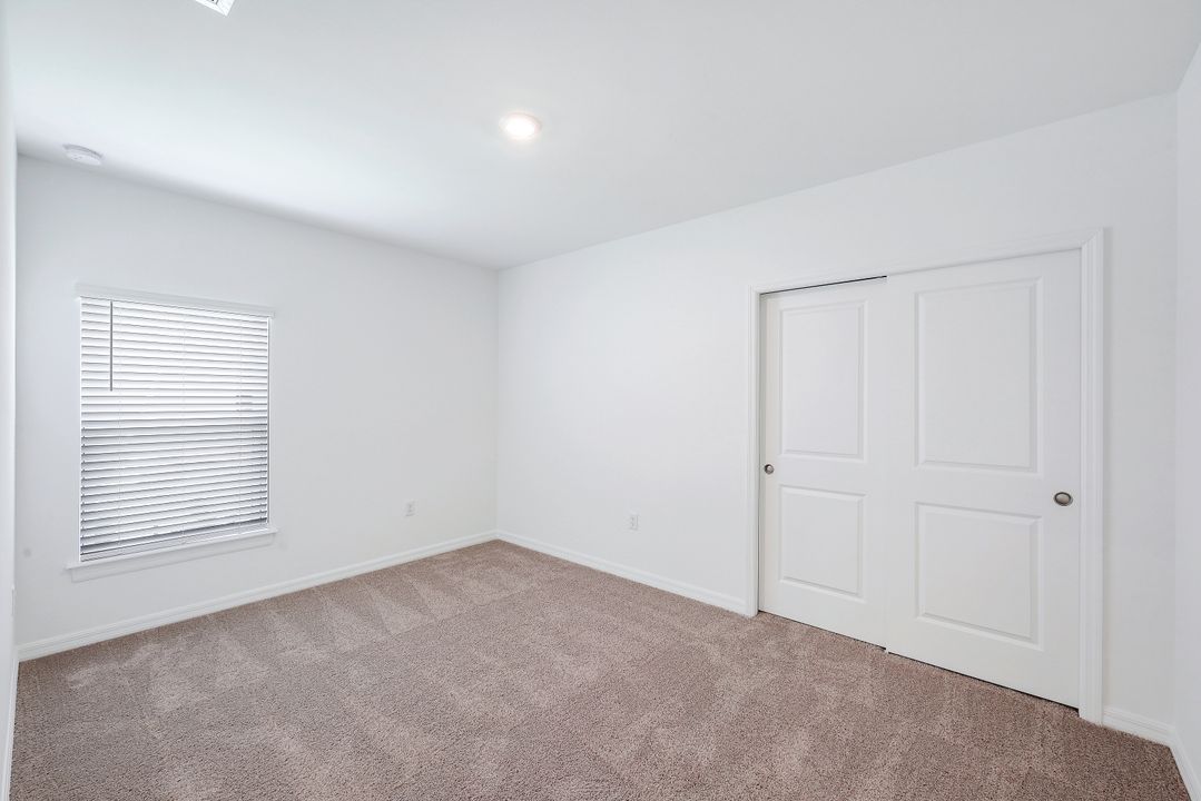 2714 SW 3rd Ln, Cape Coral, FL 33991