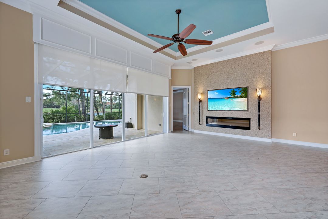 28625 Pienza Ct, Bonita Springs, FL 34135