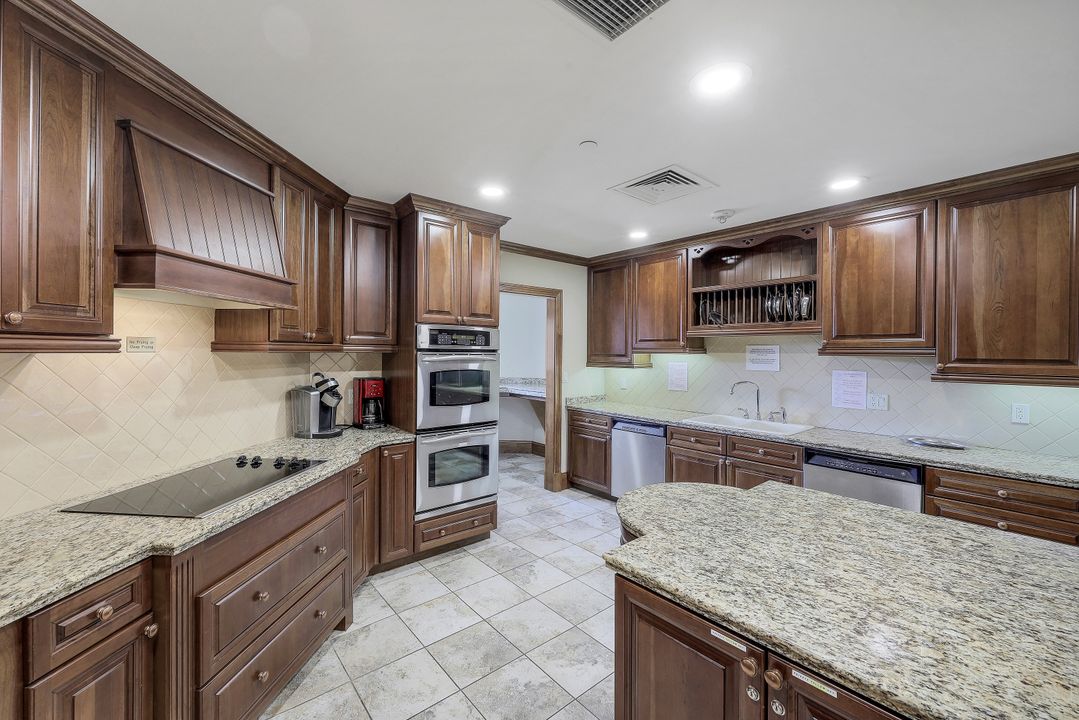 220 S Collier Blvd #403, Marco Island, FL 34145