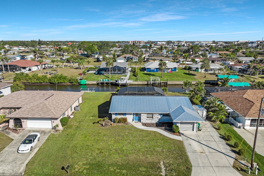 166 Cambridge Dr NW, Port Charlotte, FL 33952