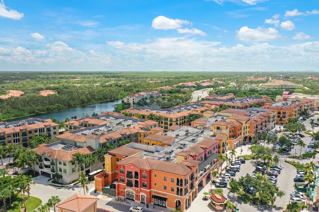 23191 Fashion Dr, Estero, FL 33928