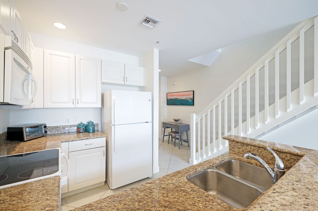 2743 First St #102, Fort Myers, FL 33916