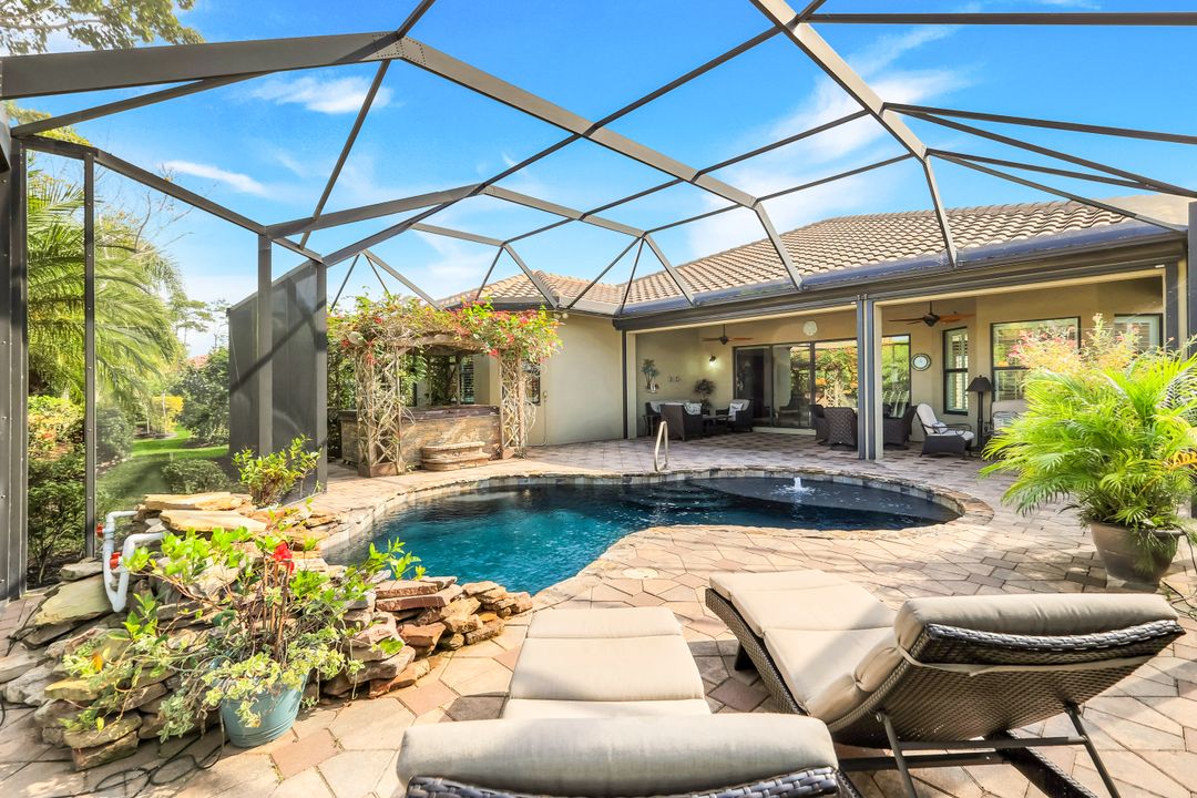 3917 Glacier Ct, Naples, FL 34119