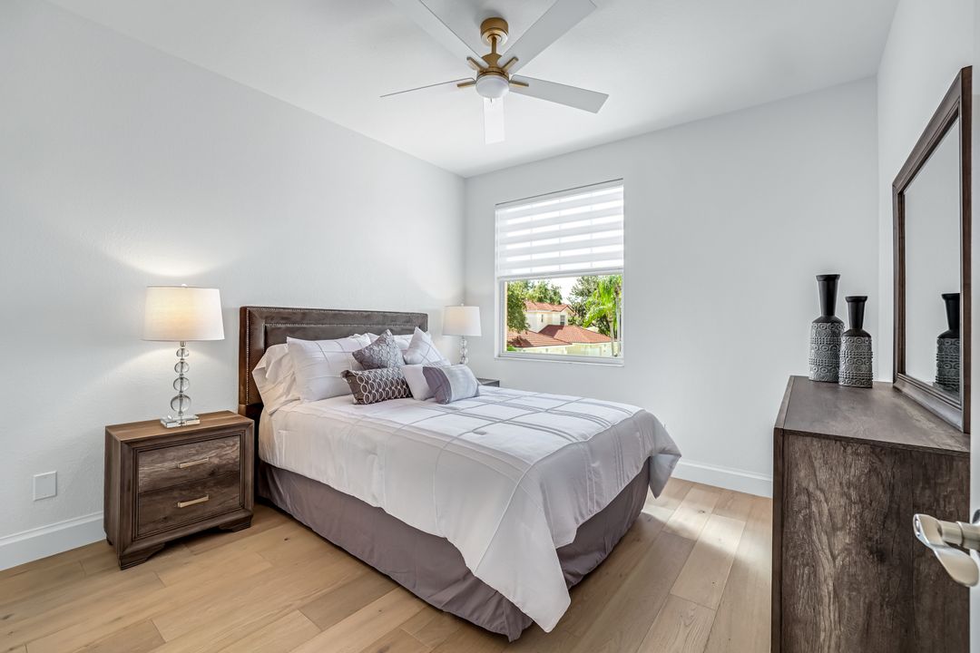 630 Lalique Cir #506, Naples, FL 34119