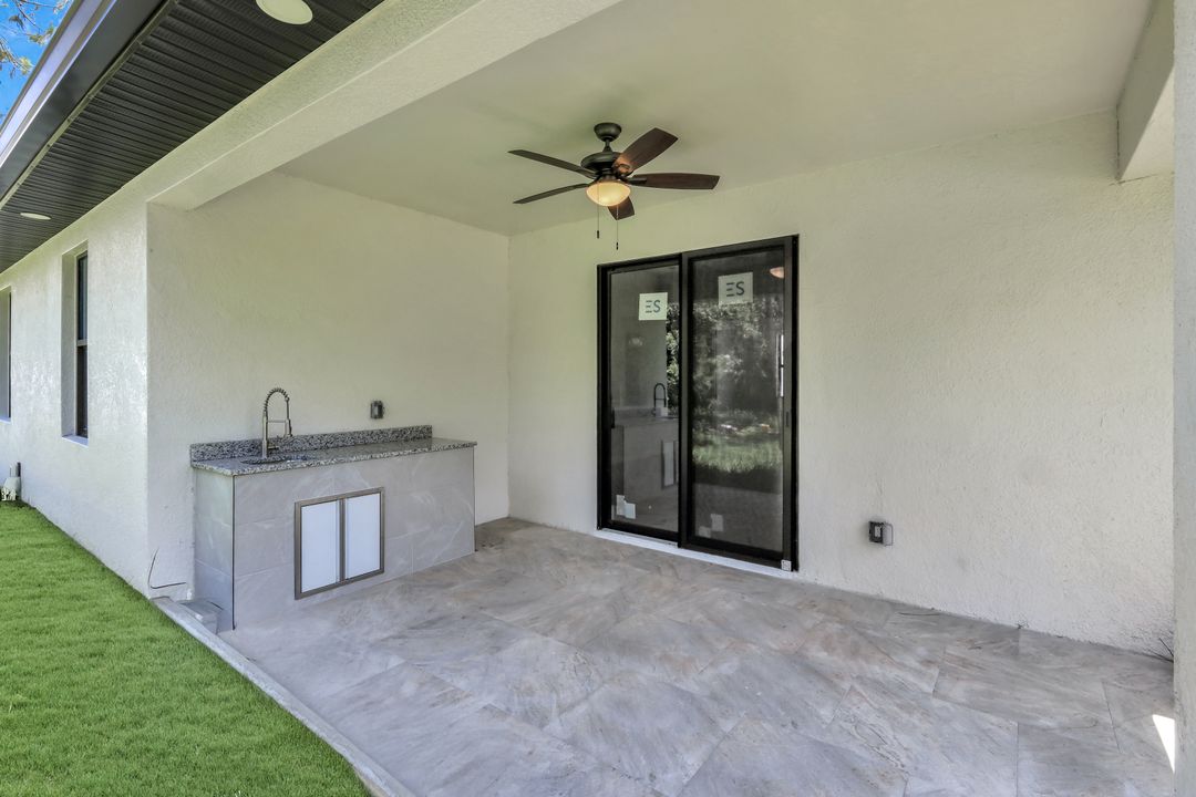 2407 Jetridge St, Alva, FL 33920