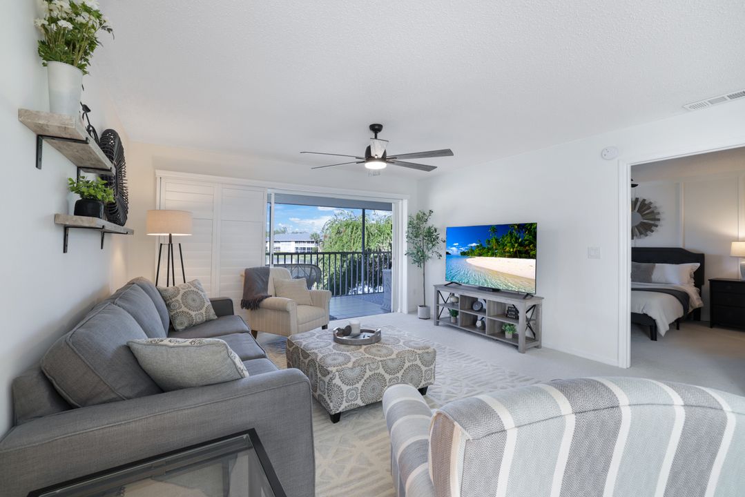 1250 Yesica Ann Cir, Naples, FL 34110