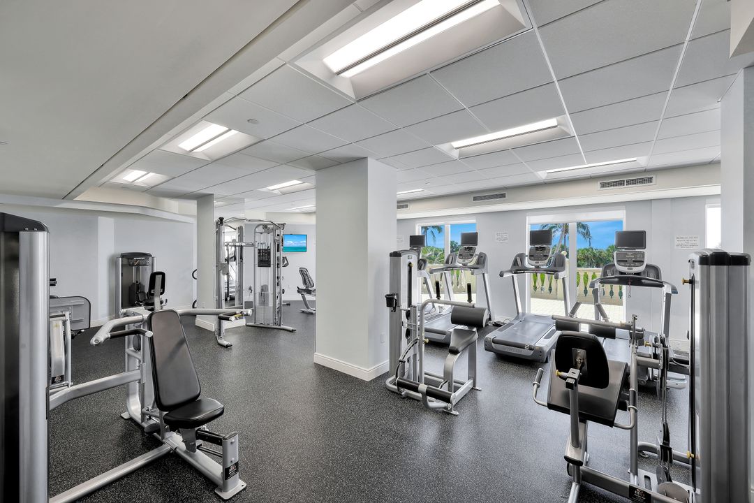 8171 Bay Colony Dr #1704, Naples, FL 34108