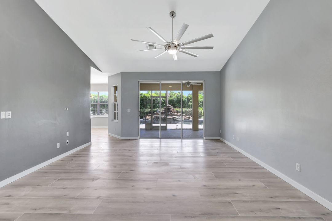 4200 29th Pl SW, Naples, FL 34116