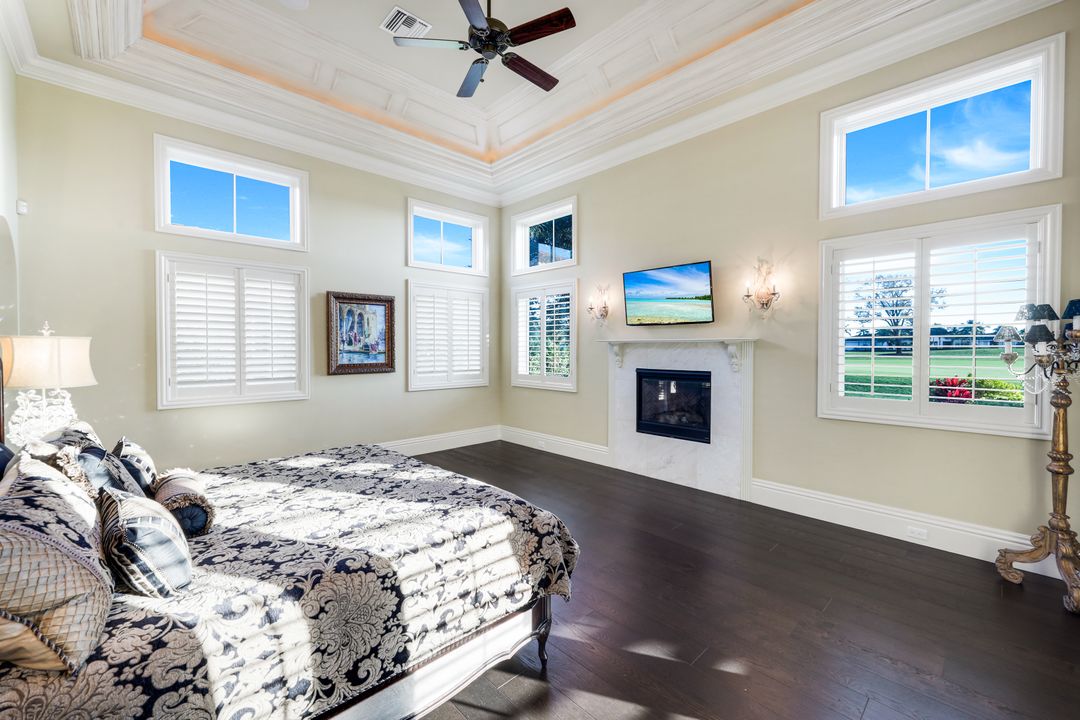 16740 Prato Way, Naples, FL 34110