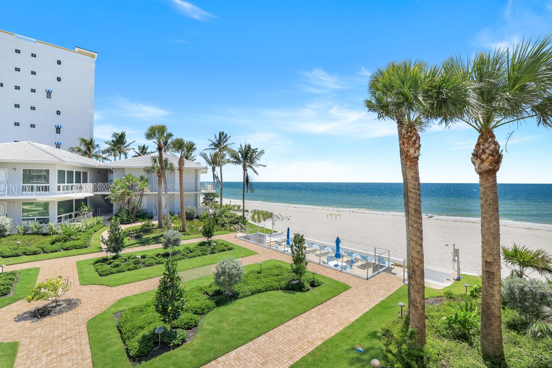 1851 Gulf Shore Blvd N #15, Naples, FL 34102