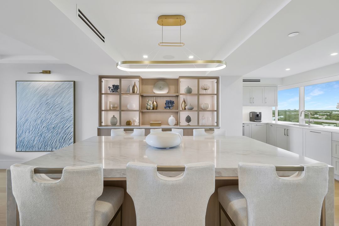 6825 Grenadier Blvd #1103, Naples, FL 34108