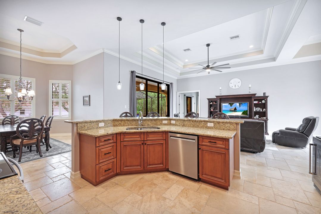 598 Fieldstone Dr, Marco Island, FL 34145
