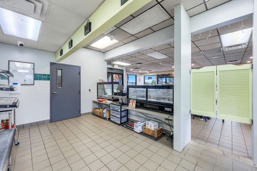 10493 Stringfellow Rd, Bokeelia, FL 33922
