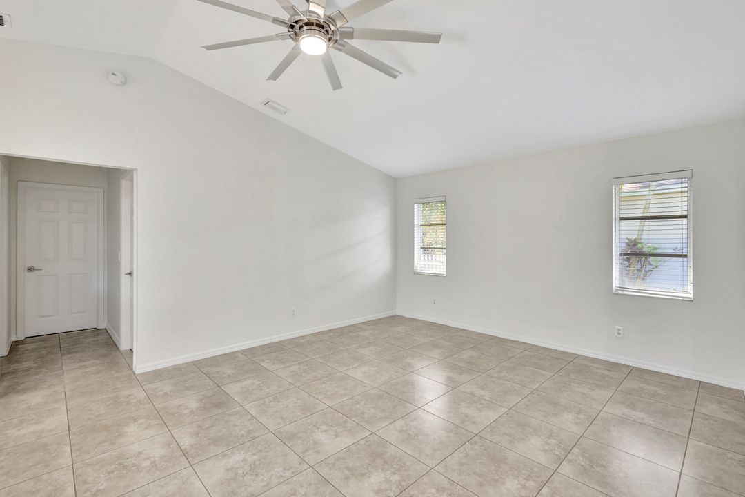 14801 Royal Oak Ct, Fort Myers, FL 33919