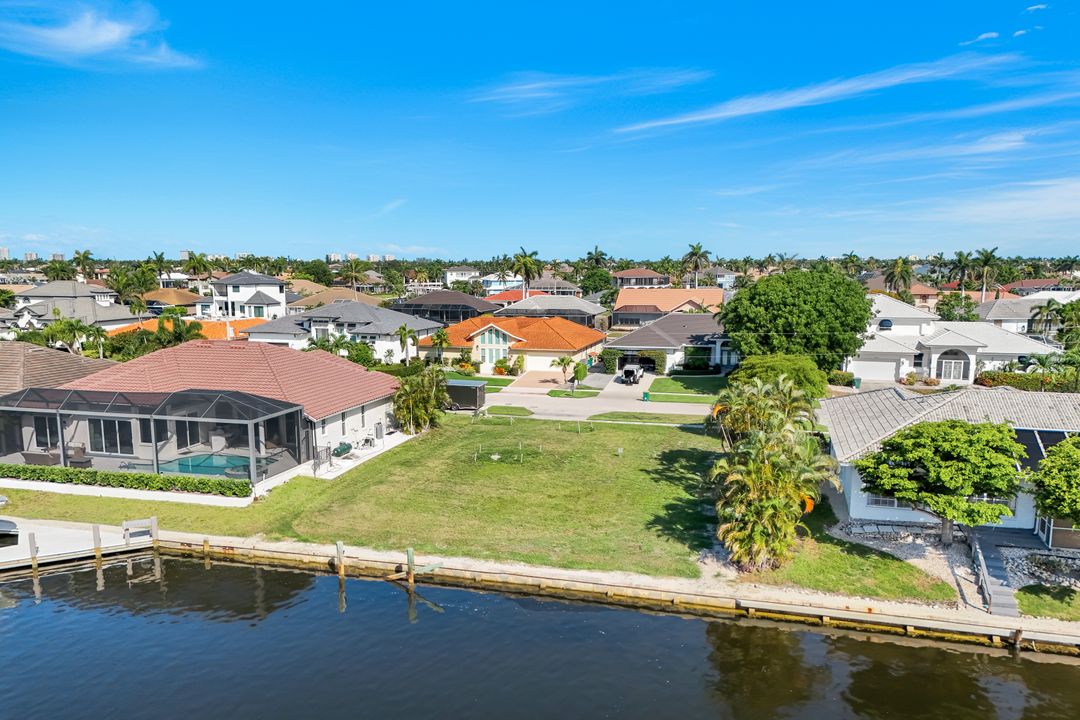 1889 Woodbine Ct, Marco Island, FL 34145