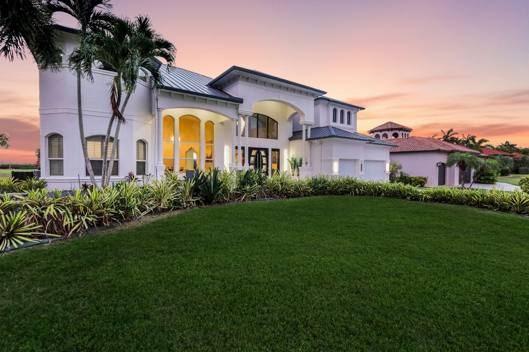 11929 Princess Grace Ct, Cape Coral, FL 33991