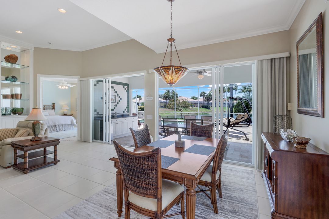 3774 Whidbey Way, Naples, FL 34119