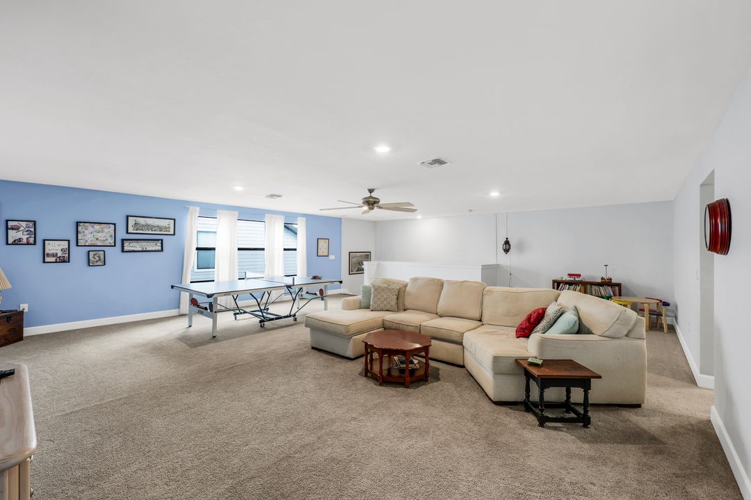 17274 Hadlow Pl, Fort Myers, FL 33967