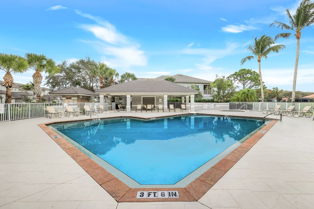 12045 Covent Garden Ct #2101, Naples, FL 34120