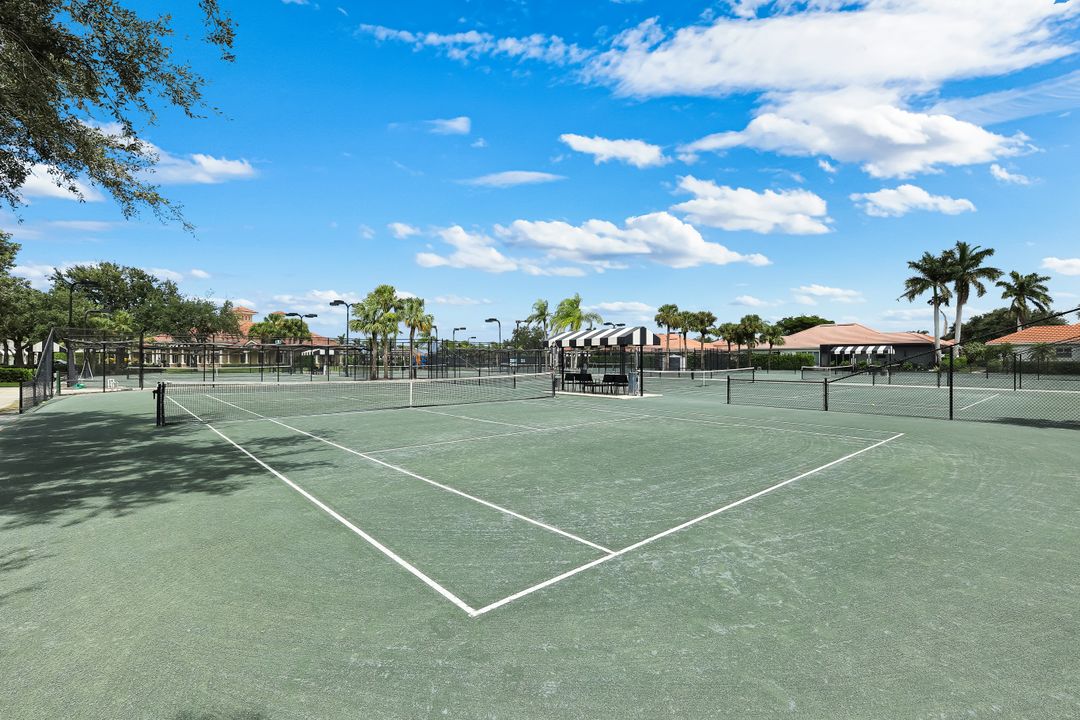 5936 Sand Wedge Ln #1604, Naples, FL 34110