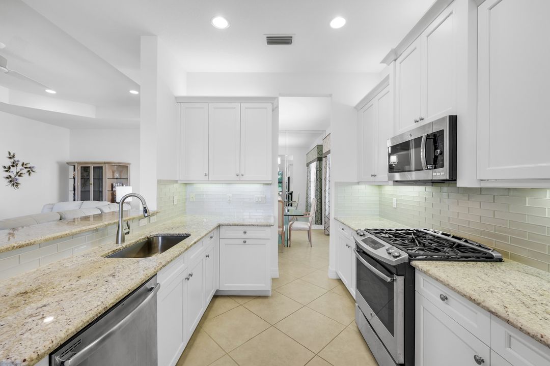 4019 Aspen Chase Dr, Naples, FL 34119