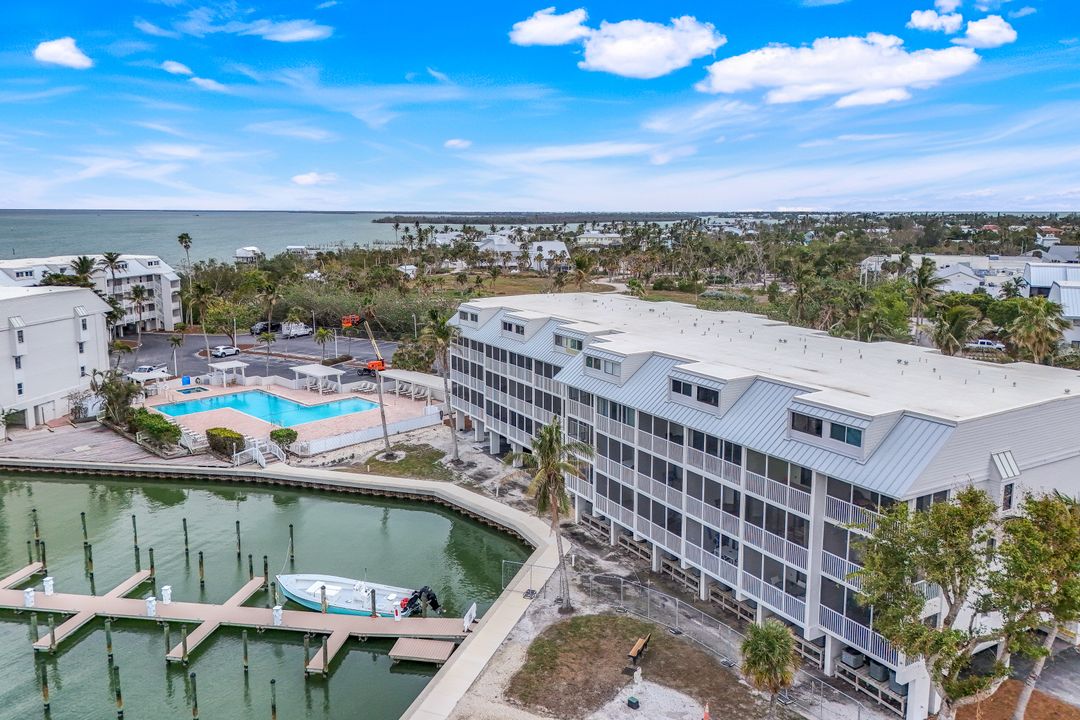 4216 Bayside Villas #4216, Captiva, FL 33924