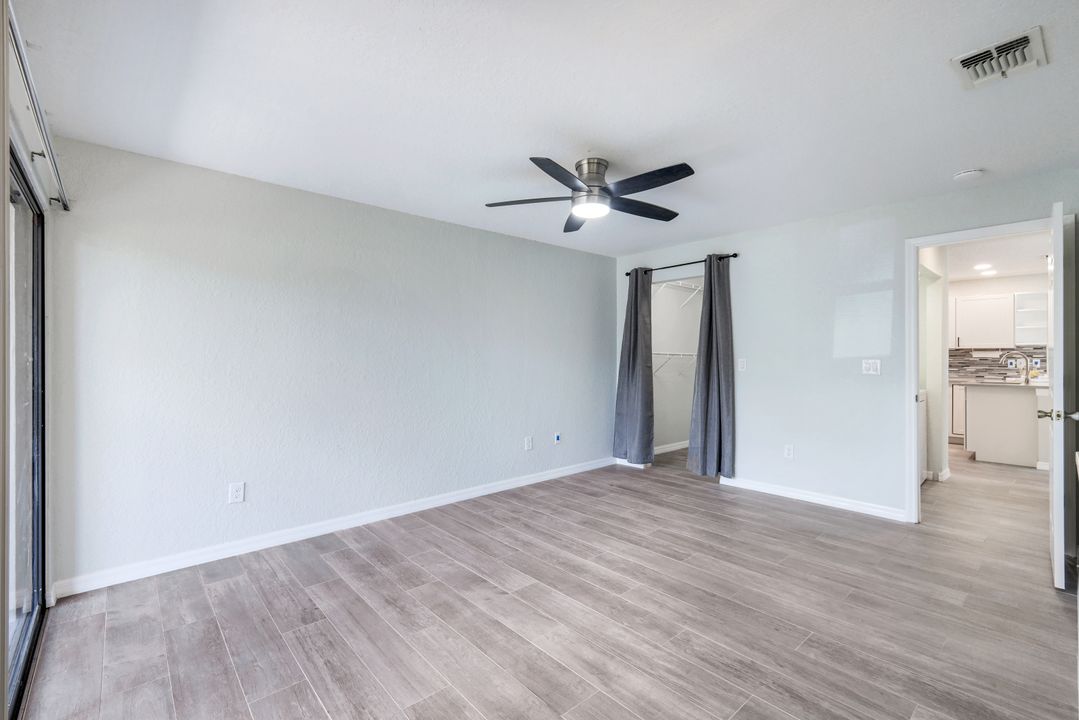 66 Emerald Woods Dr #H7, Naples, FL 34108