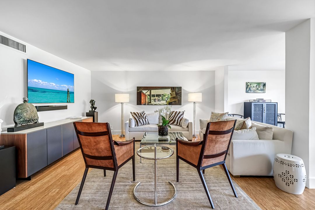 105 Wilderness Dr #107, Naples, FL 34105