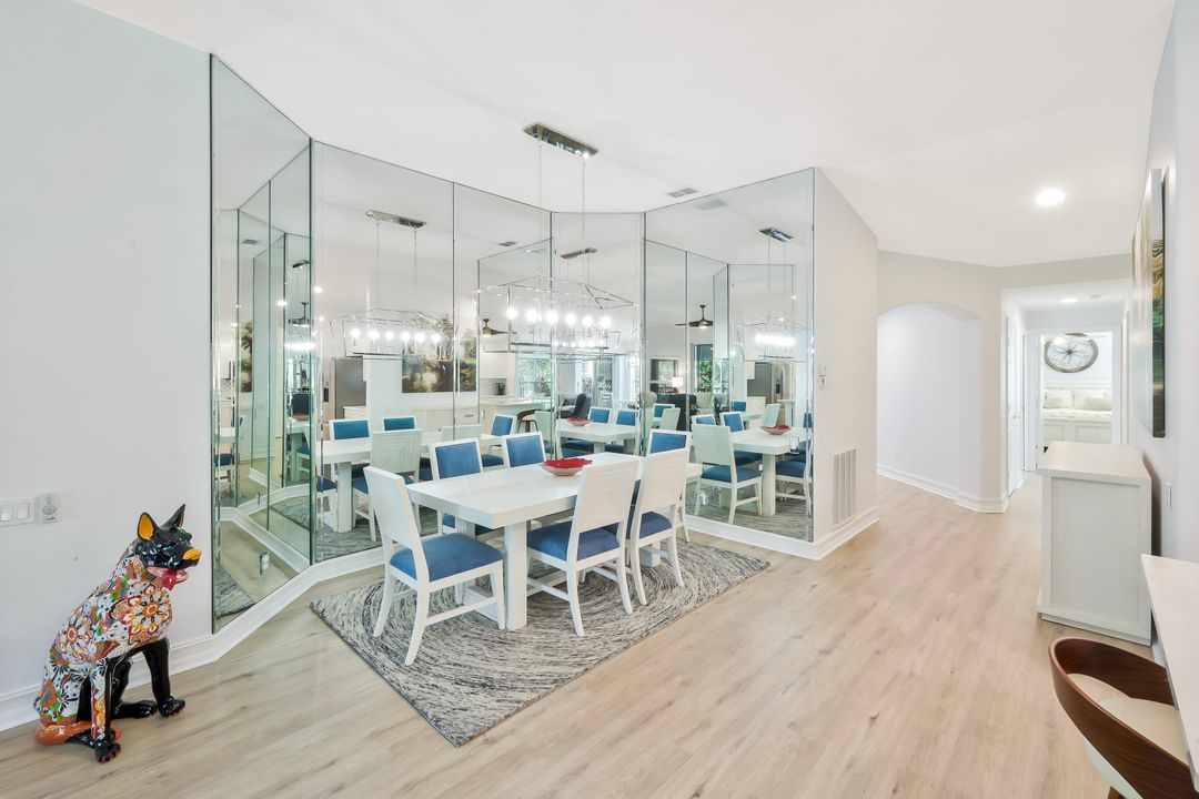 905 Carrick Bend Cir #201, Naples, FL 34110