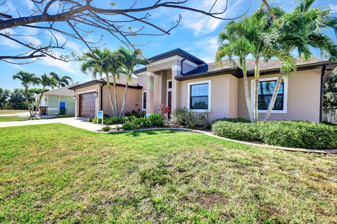 1726 SW 38th Terrace, Cape Coral, FL 33914