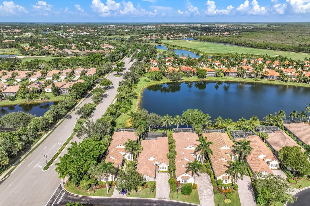 8544 Mallards Way, Naples, FL 34114