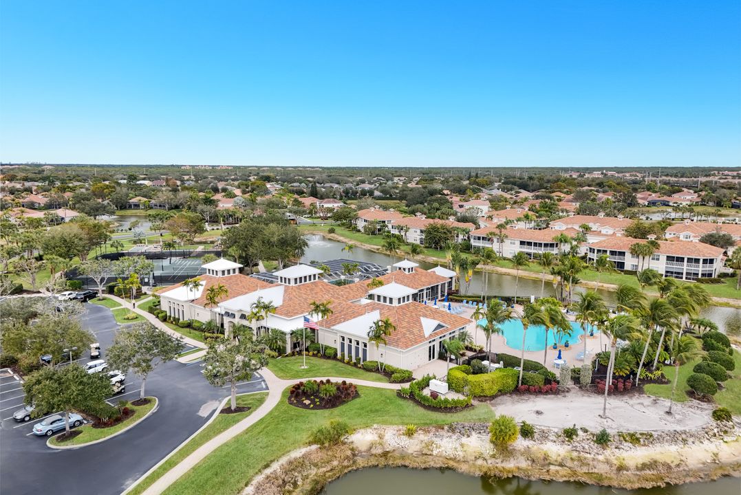 3029 Driftwood Way #3305, Naples, FL 34109