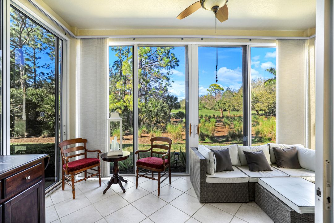 895 Eastham Way, Naples, FL 34104